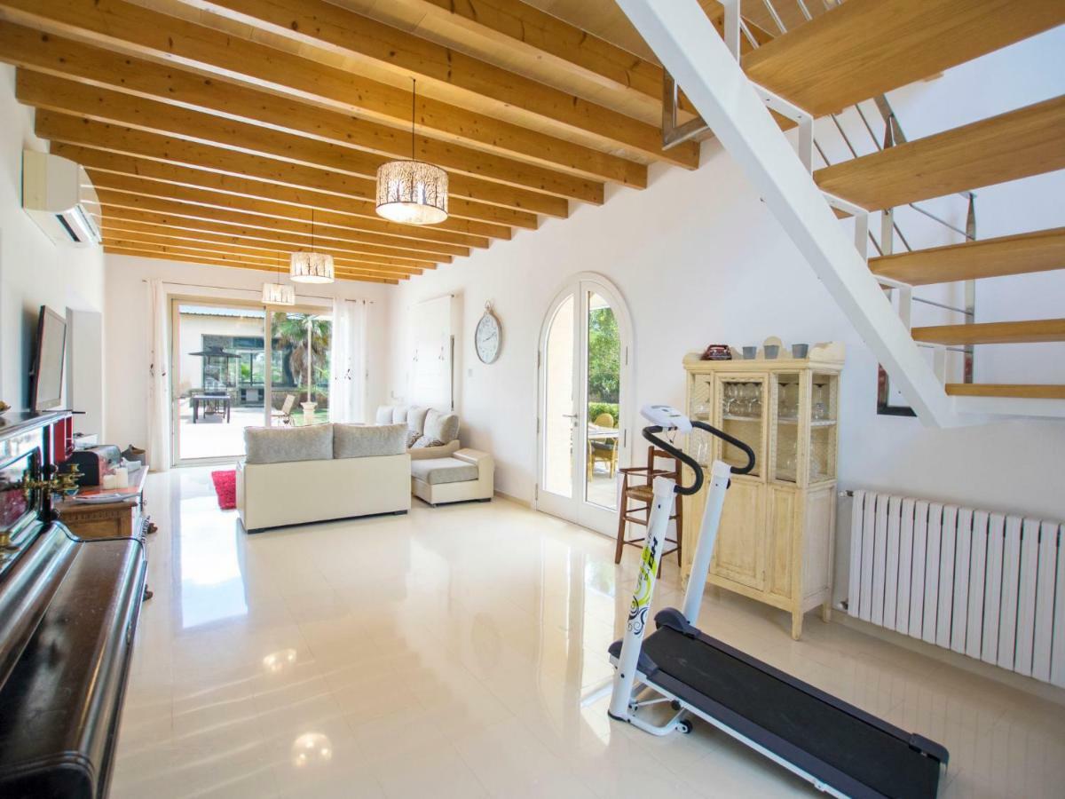 Son Perot By Interhome Maria De La Salut