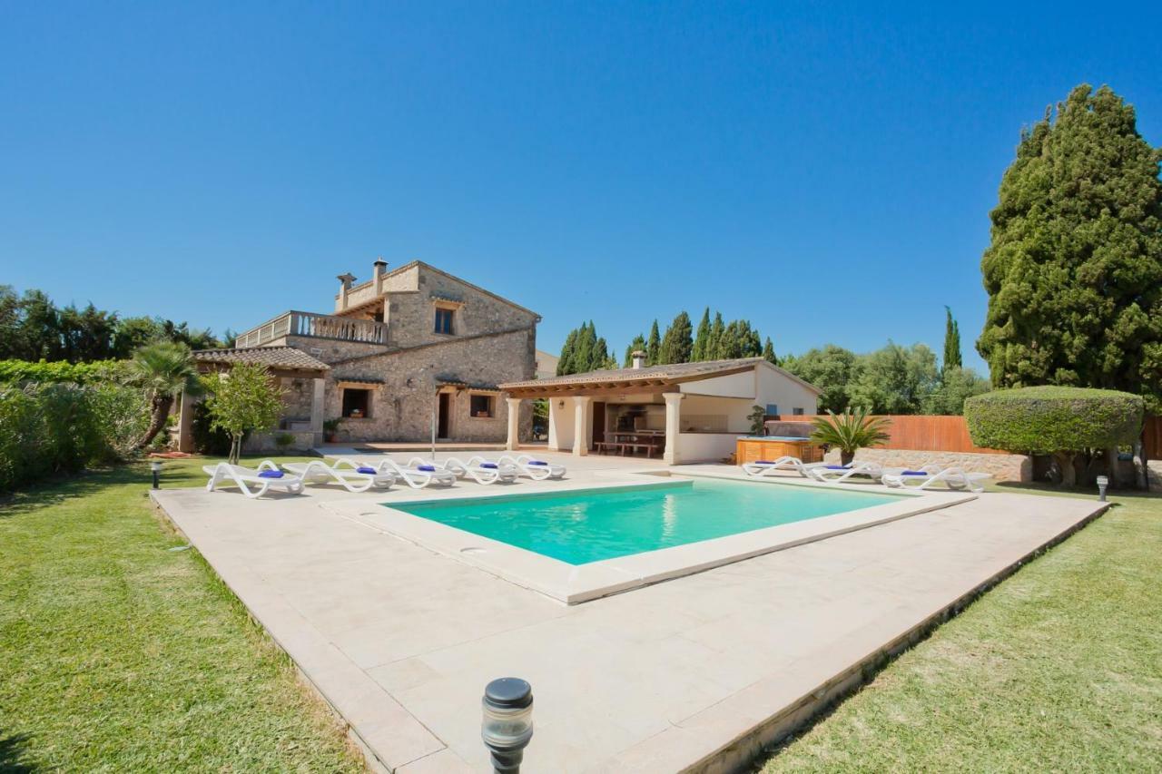 Cifre Villa