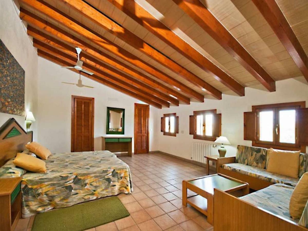 Finca Oscols Villa