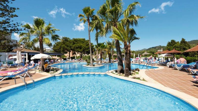 Cala Bona Hotel