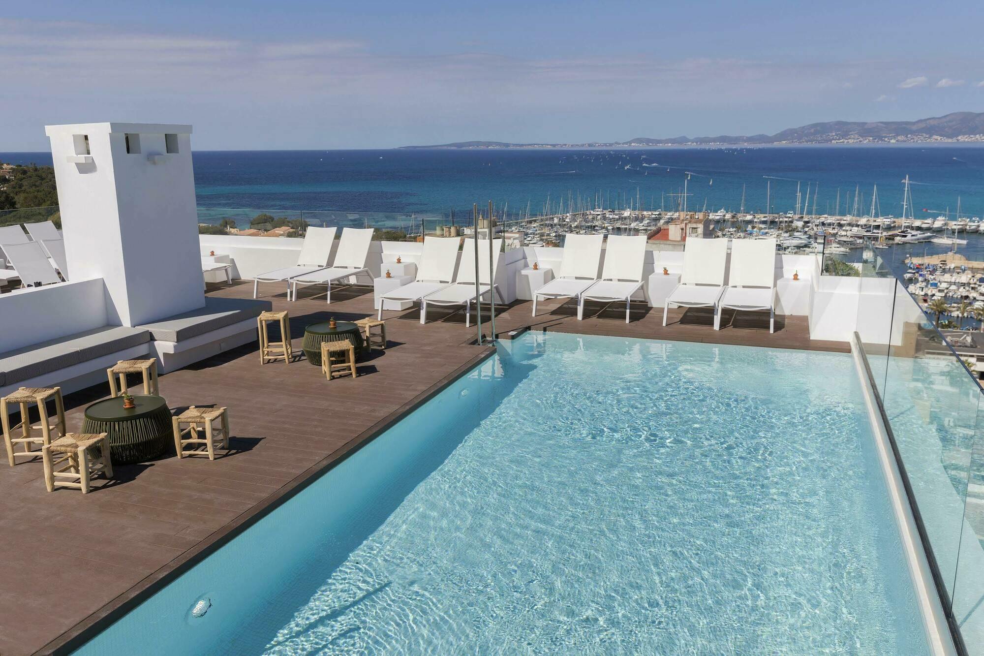 Hotel Whala!fun 4*