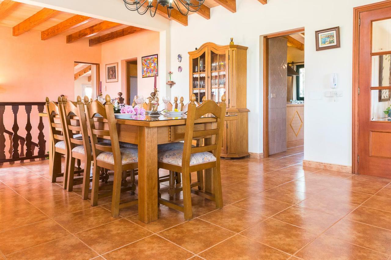 Villa Pula Viñas