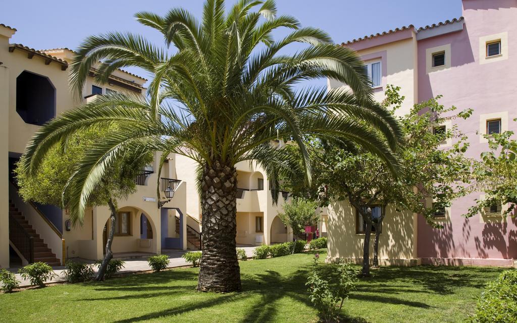 Apartahotel Globales Bouganvilla 3*