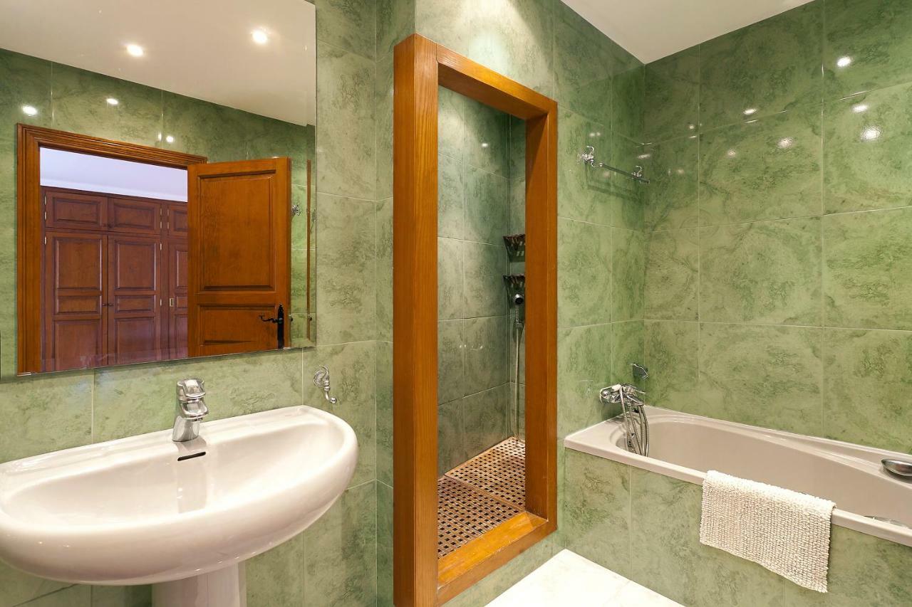Villa Calle Bou Townhouse With Pool