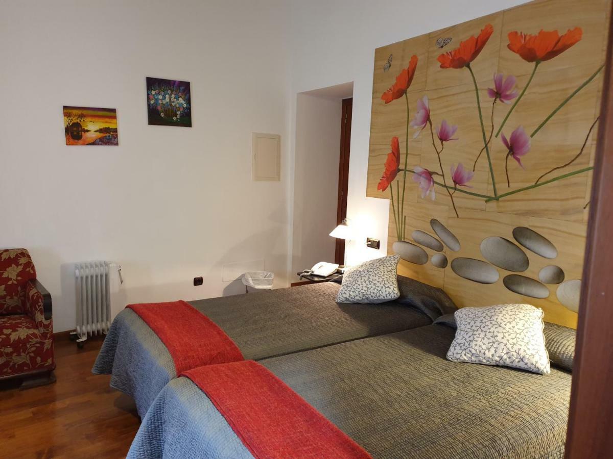 Segles - Turismo De Interior 3*
