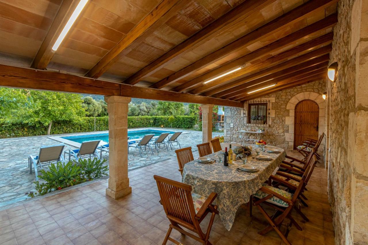 Villa Granoters By Homevillas360