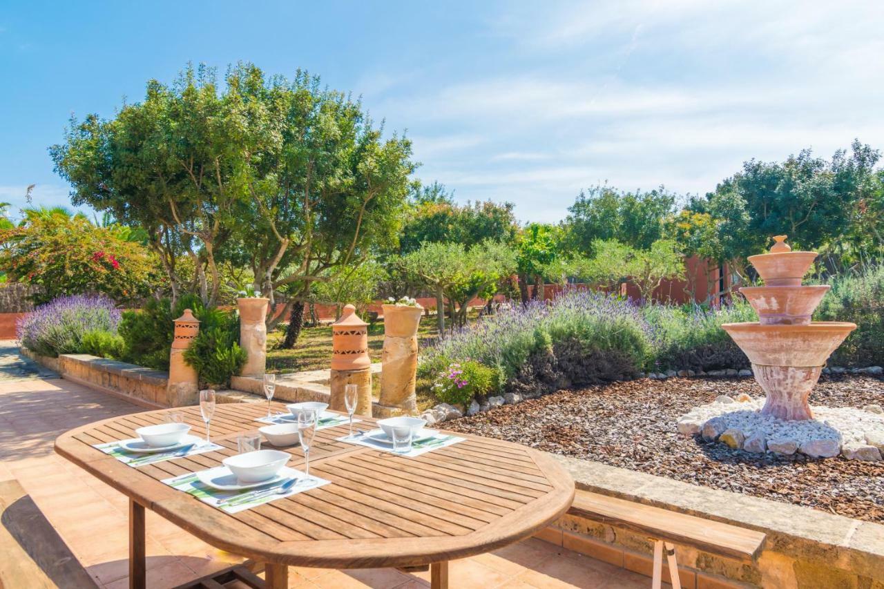 Calafat Villa *