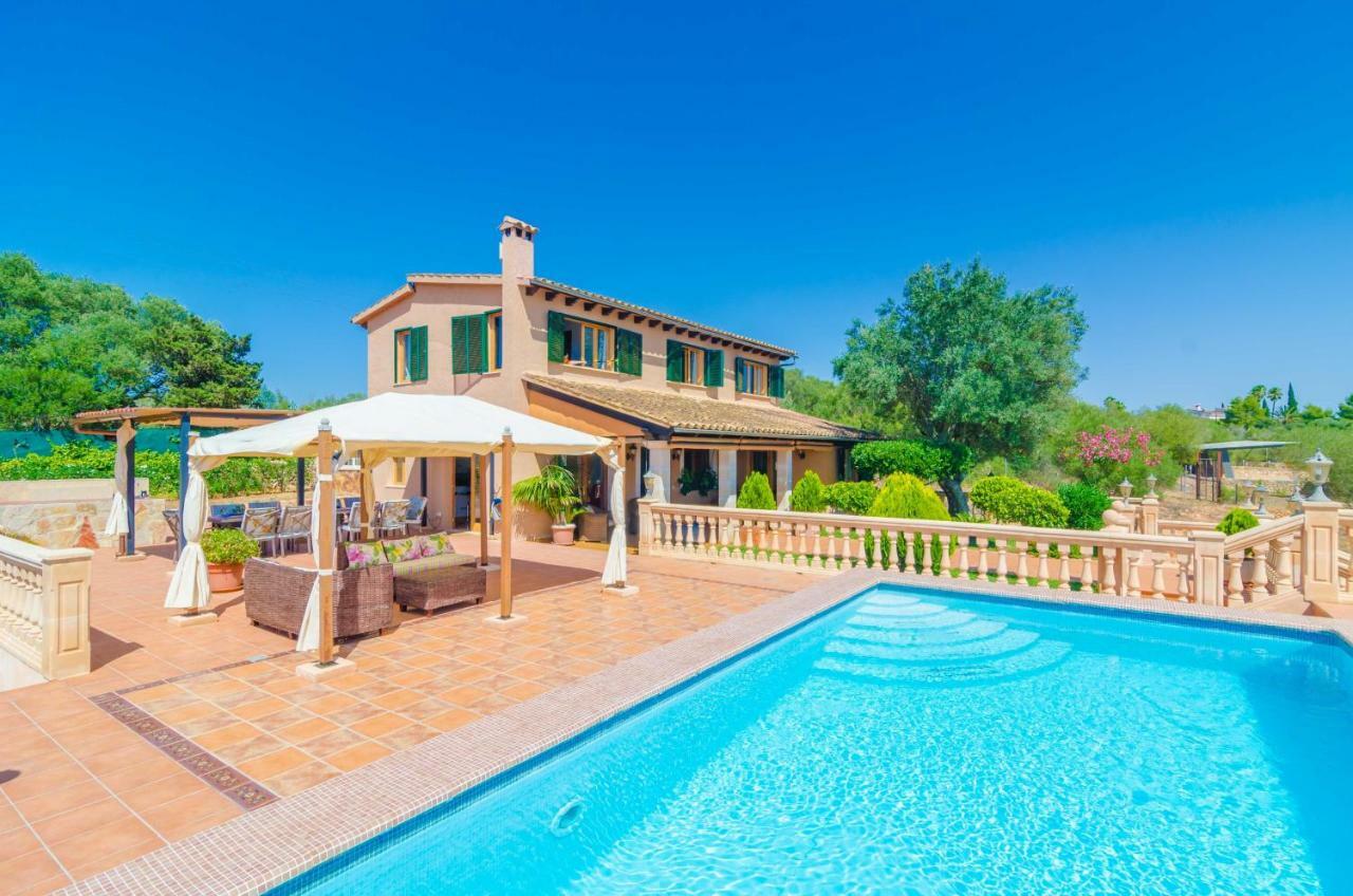 Villa Maria