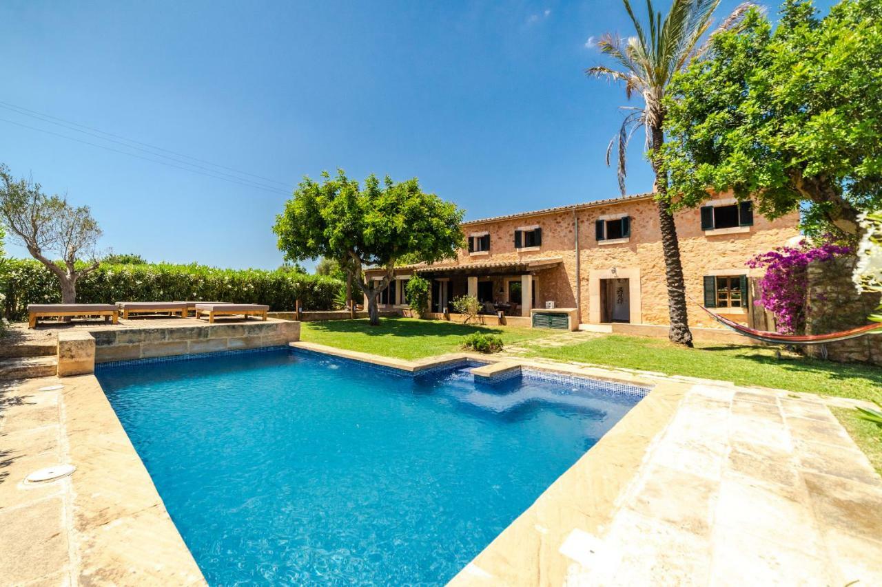 Villa Siscelis Santa Maria del Cami (Mallorca)