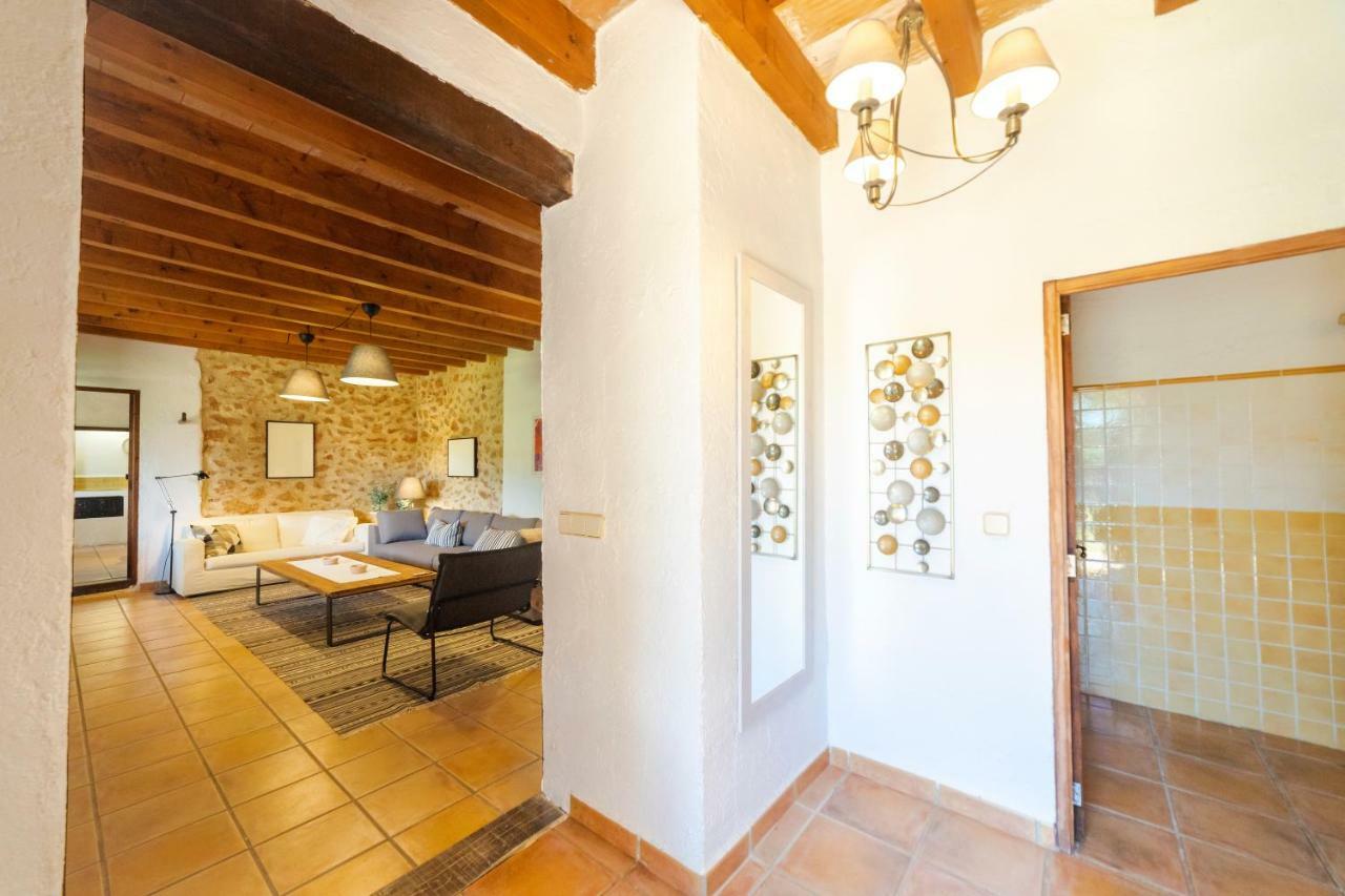 Siscelis Villa *