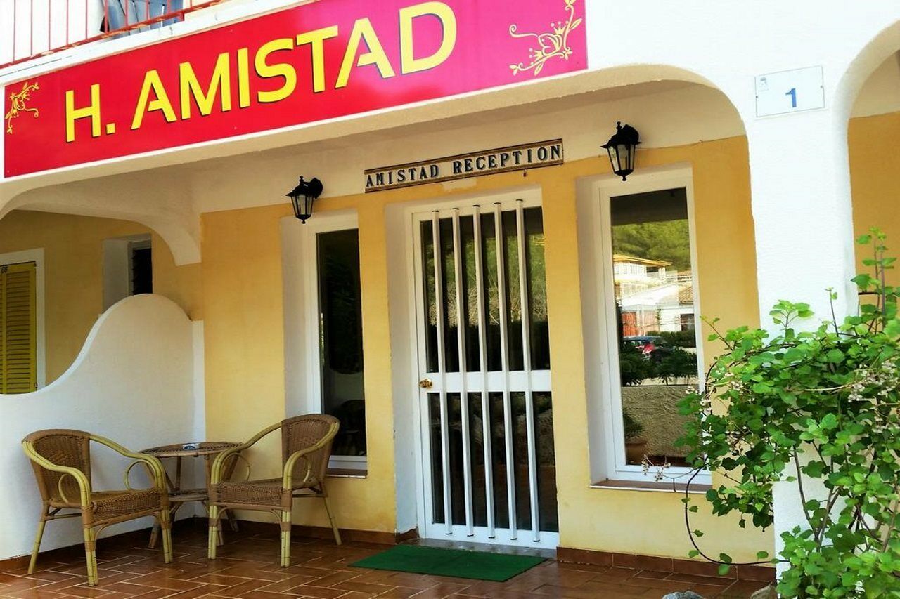 Amistad Hotel 2*