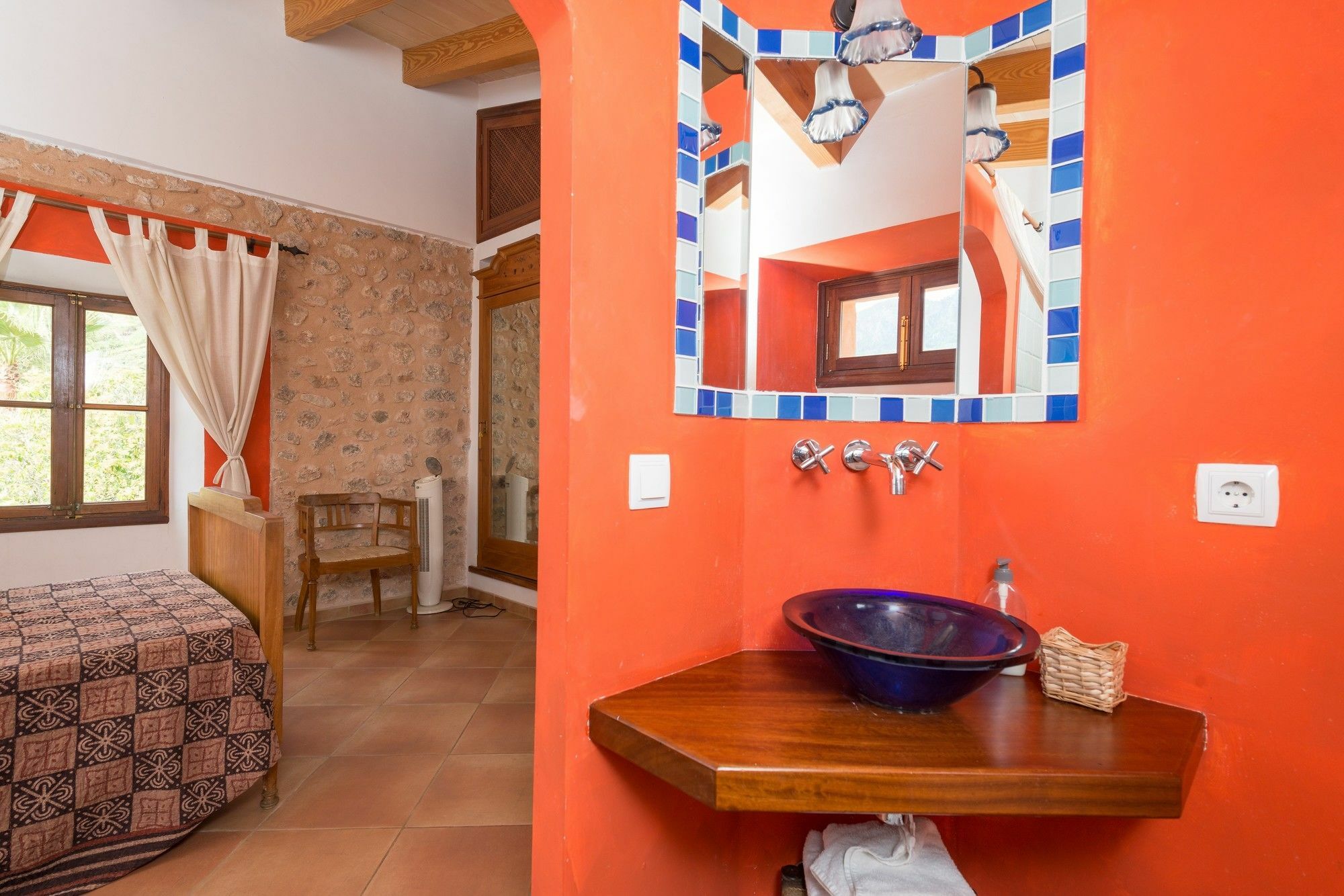 Massana Villa *