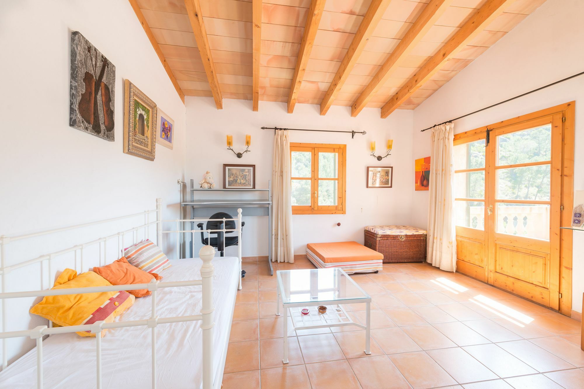 Perxota Villa *