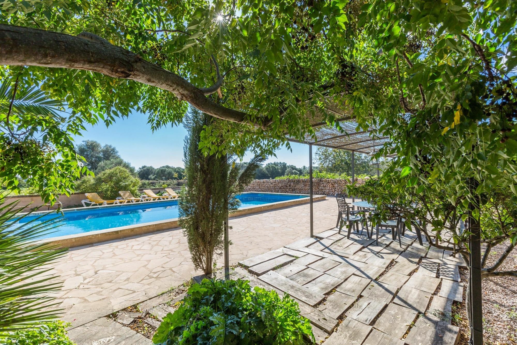 Albenyeta Hotel