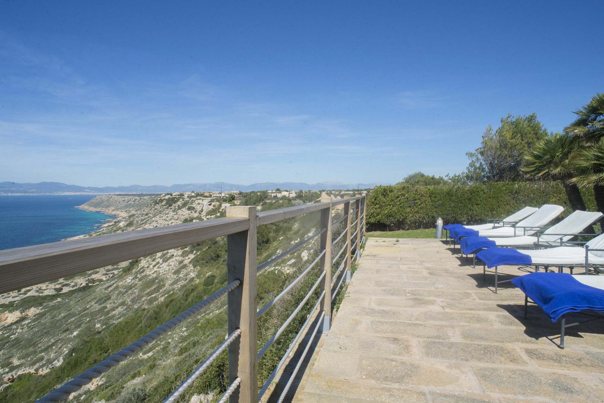 El Paraiso Perdido Villa