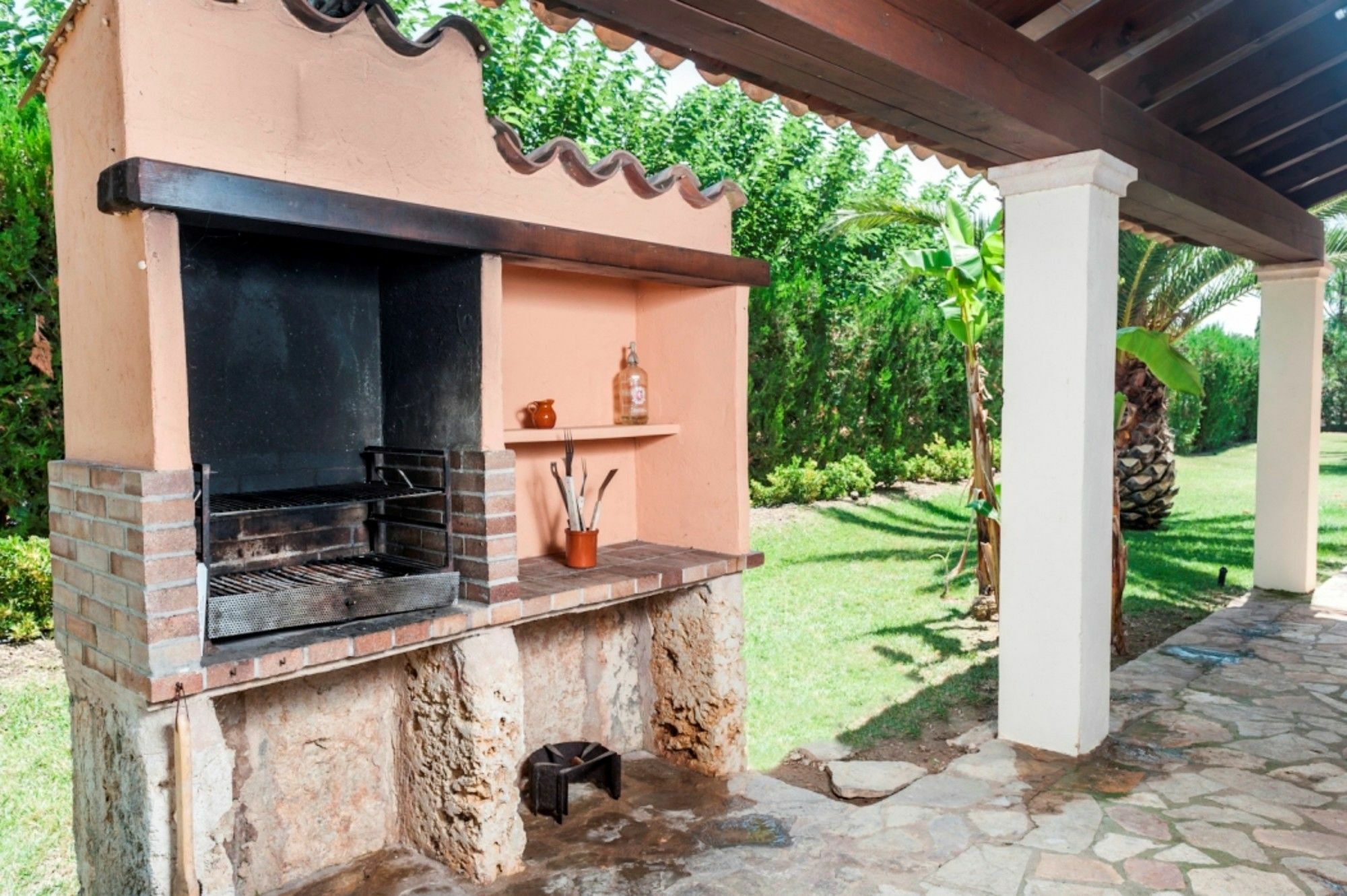 Corro Villa *