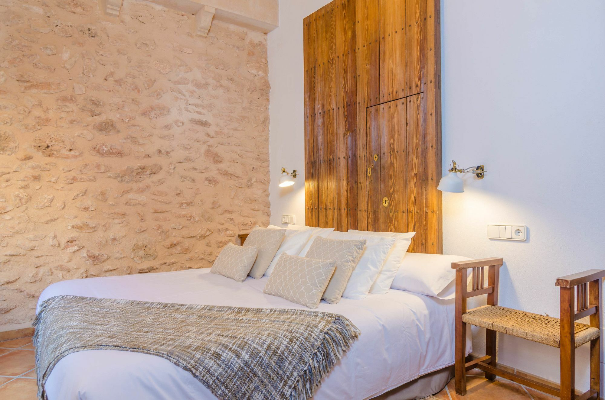 Villa Cortera 1 *