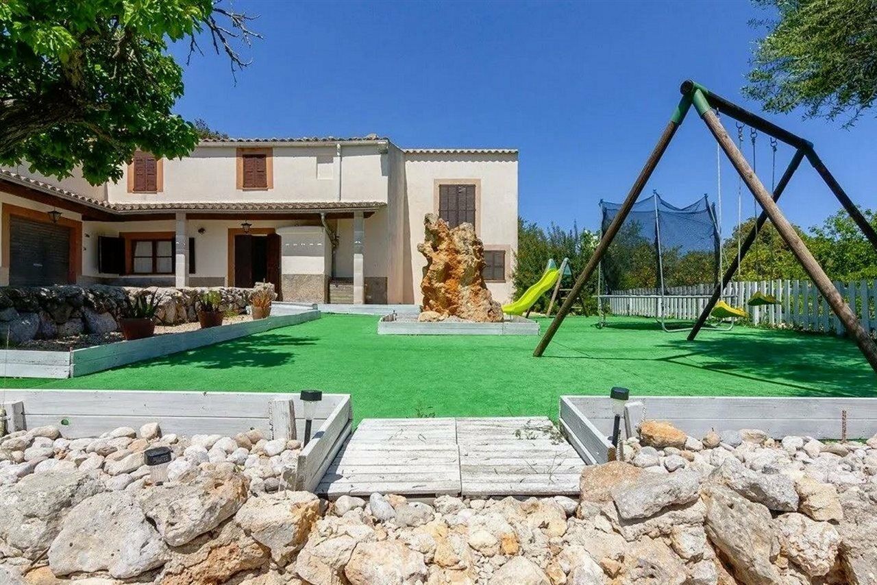 Xarret Villa *