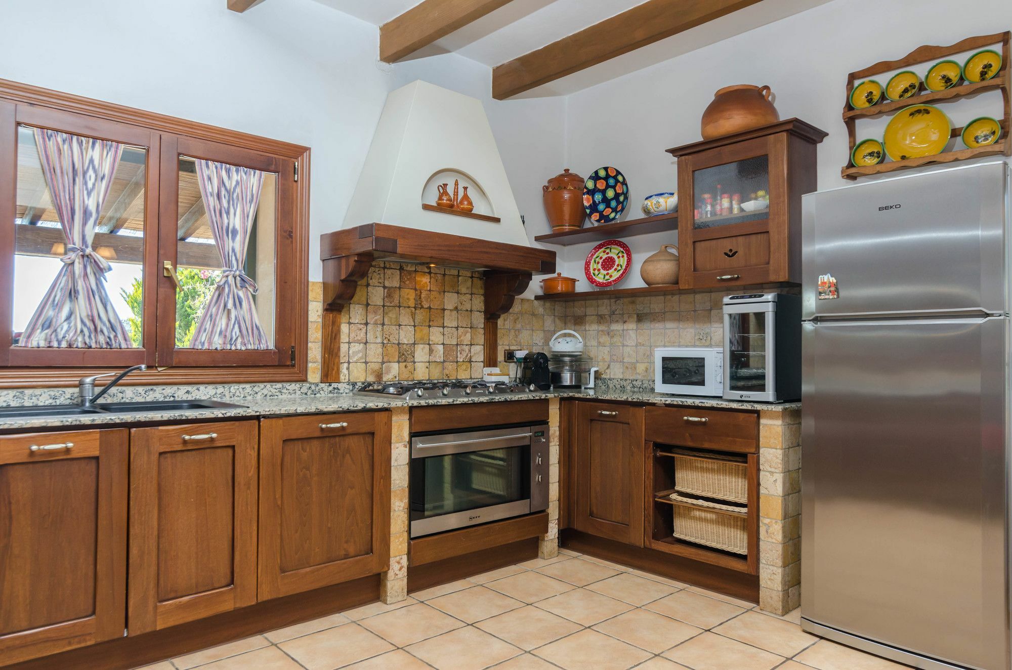 Tolo Pocaroba Villa