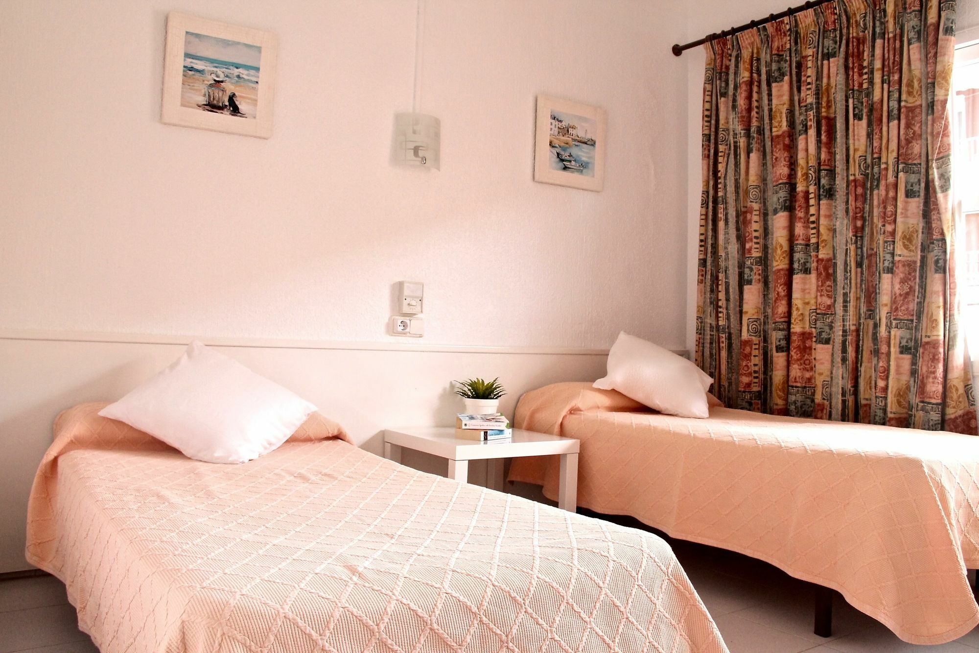 Hotel Hsr Gil (Adults Only) 2*