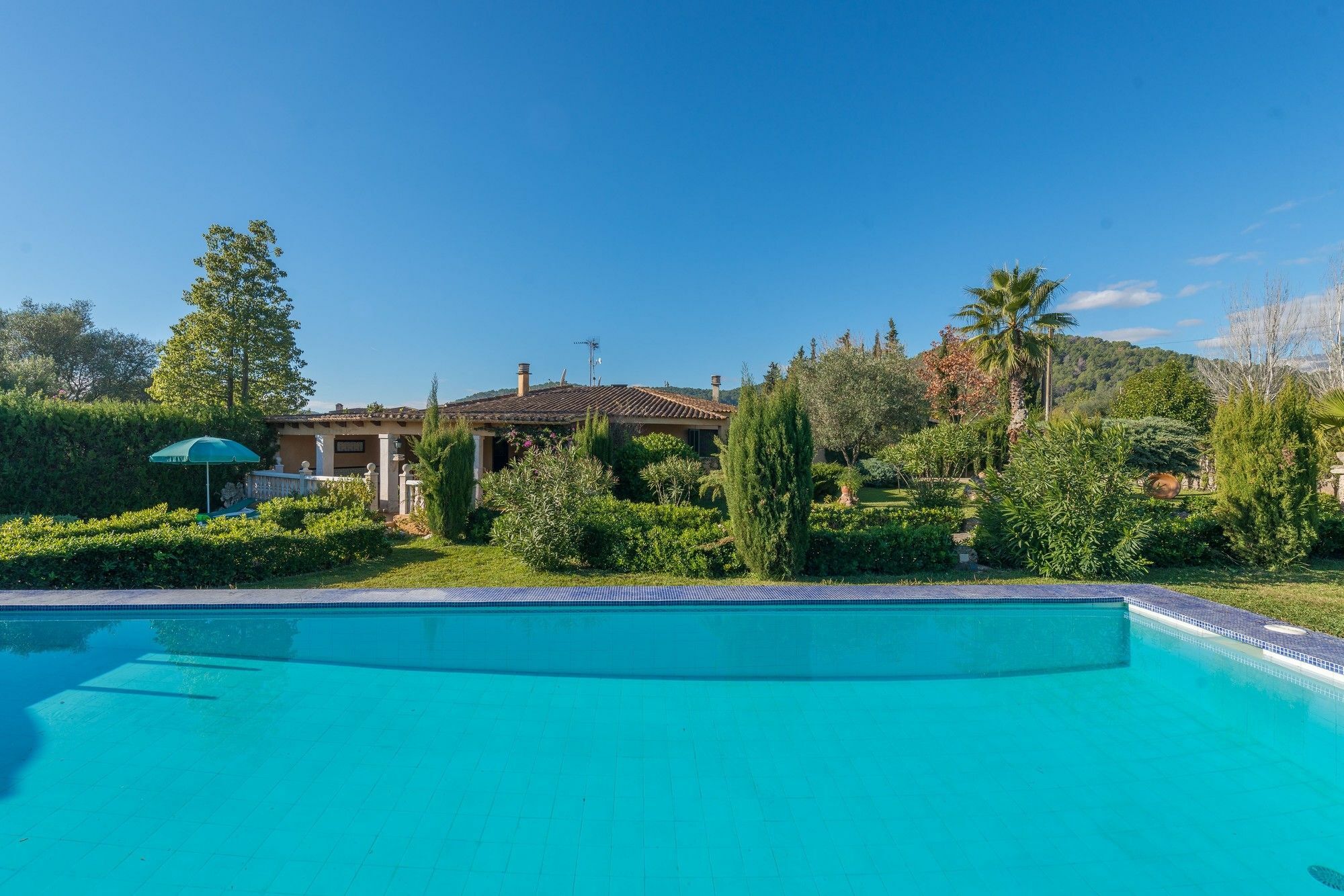 Villa Hibiscus