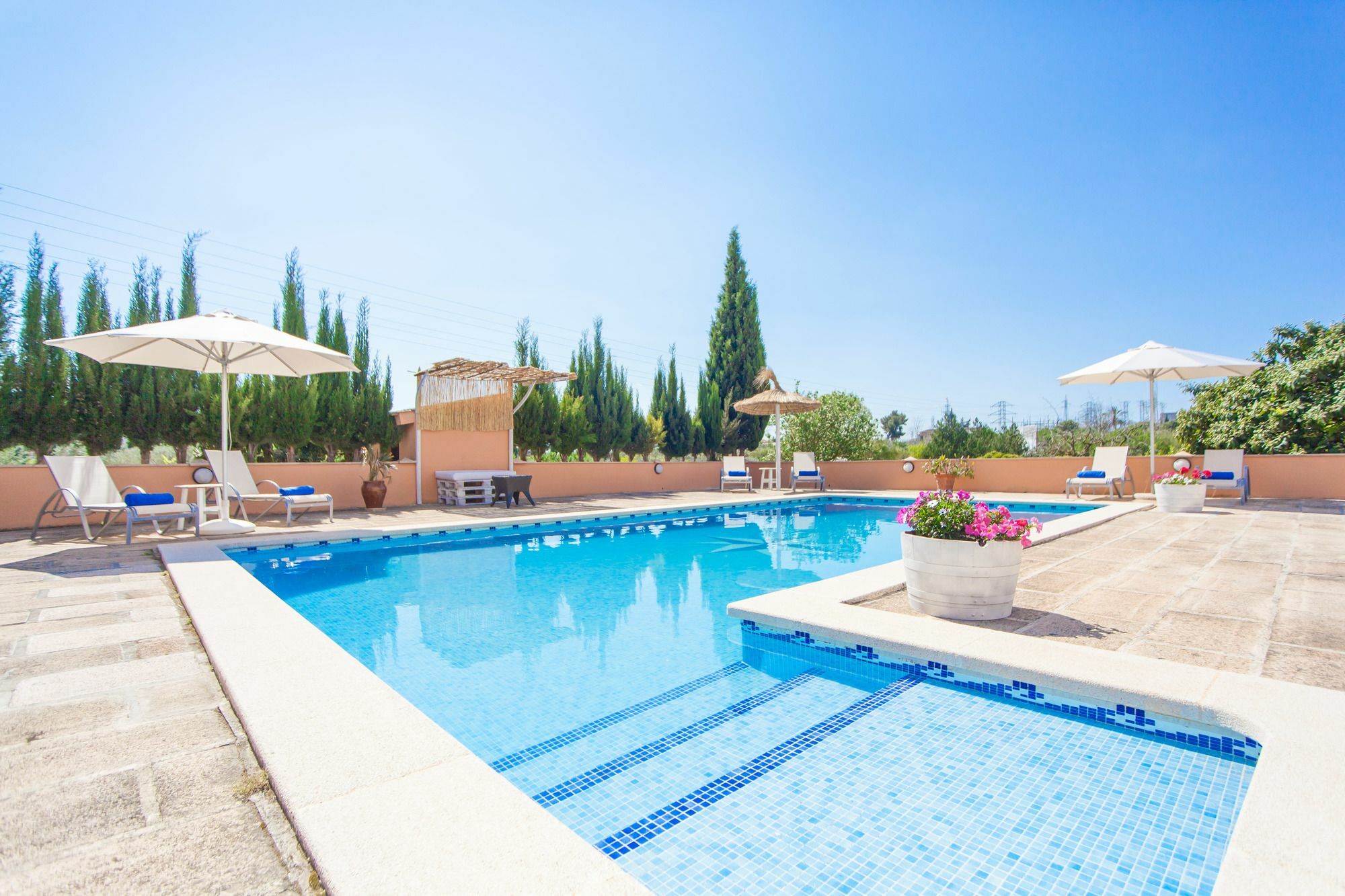Cantabou * Inca (Mallorca)