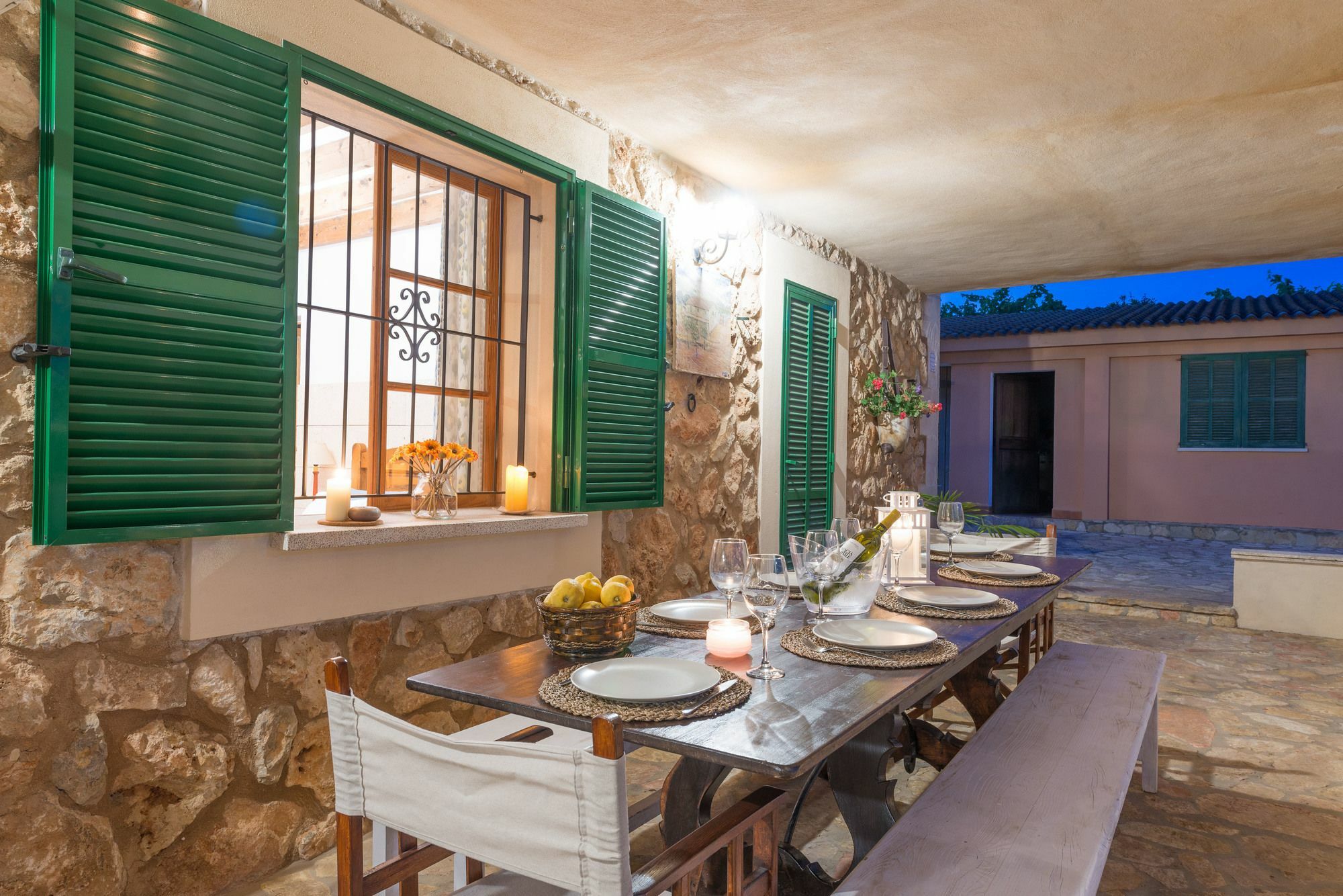 Cantabou Villa