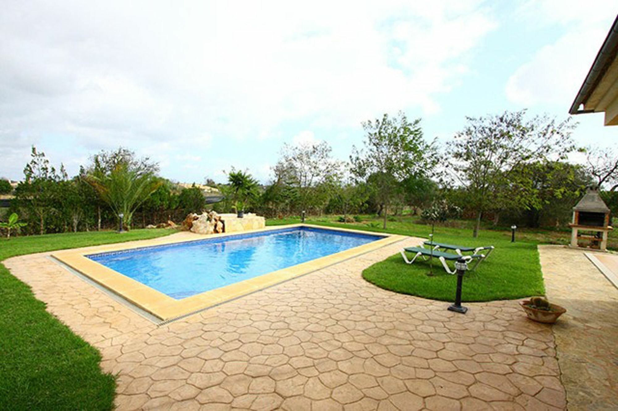 Sebastia Villa *