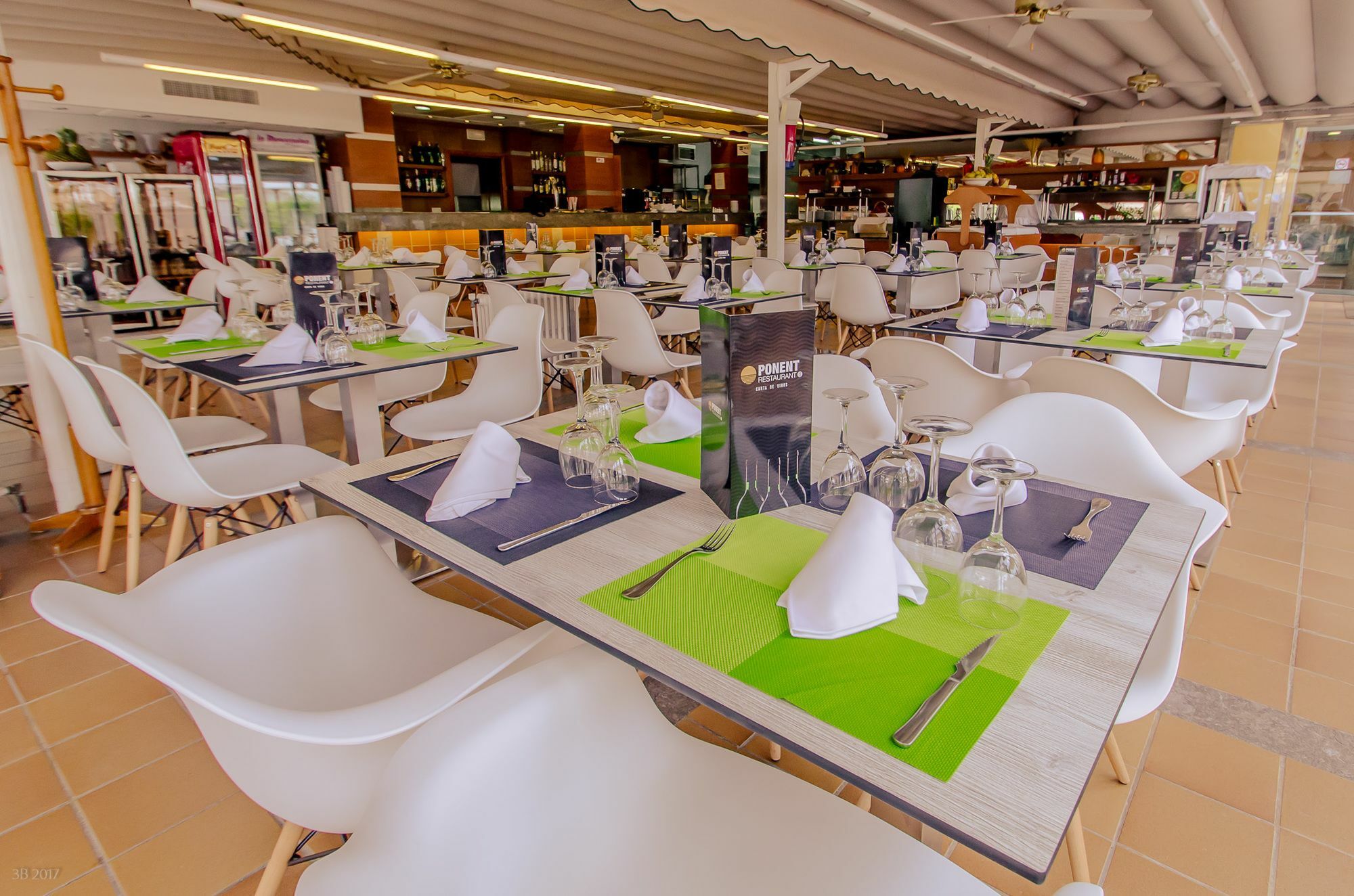 Ponent Apartahotel 3*