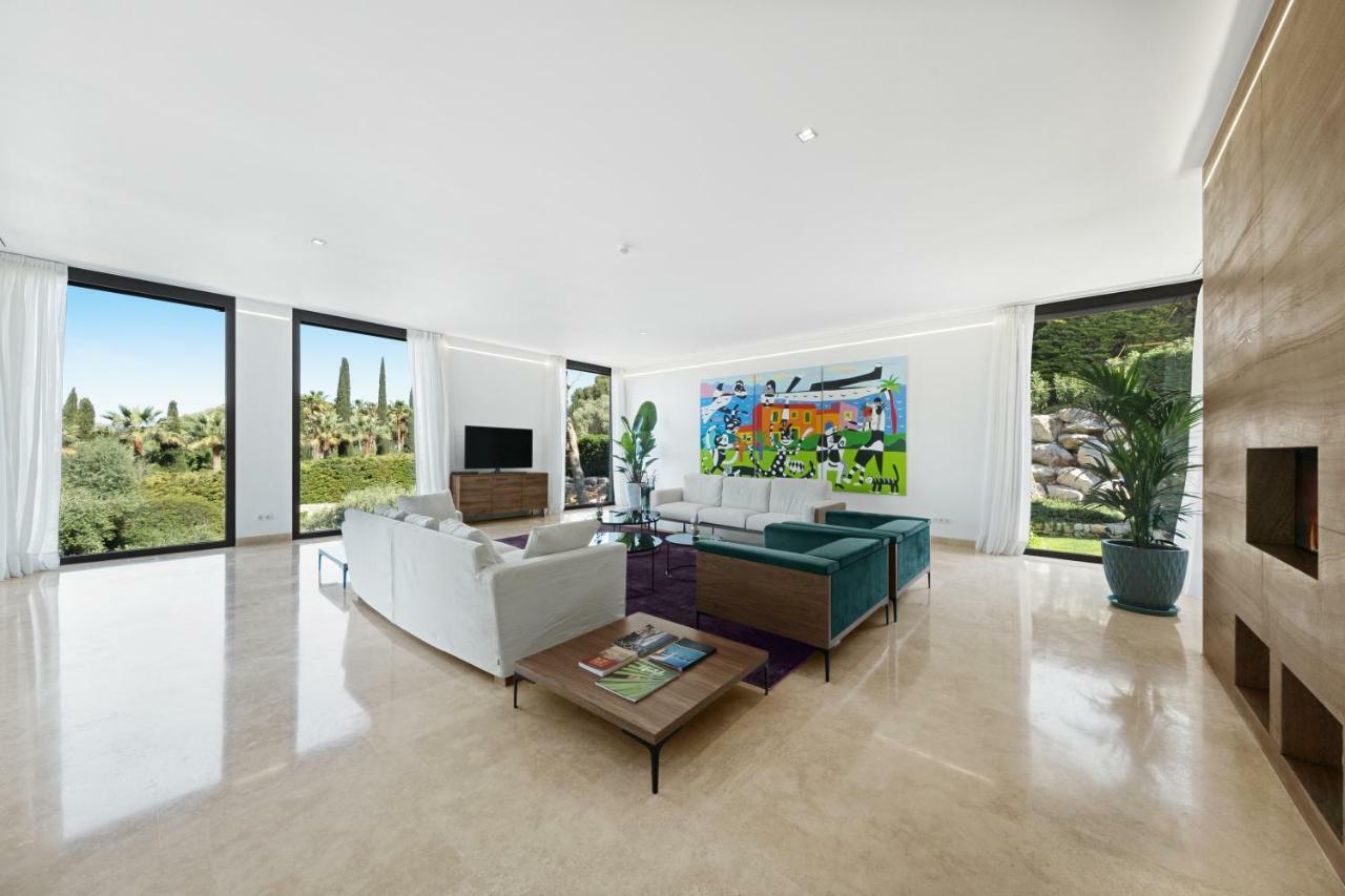 Topaz By Cap Vermell Estate Villa *