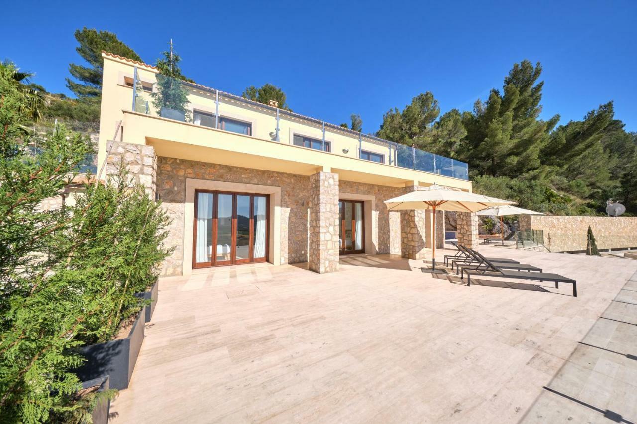 Diamond By Cap Vermell Estate Villa *