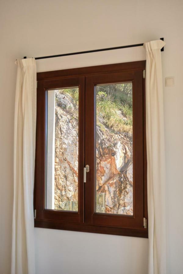Diamond By Cap Vermell Estate Villa