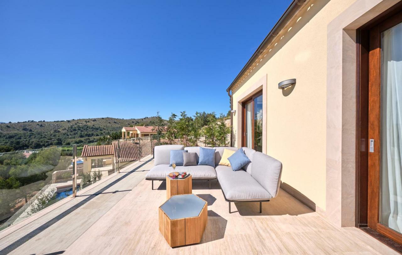 Diamond By Cap Vermell Estate Villa *