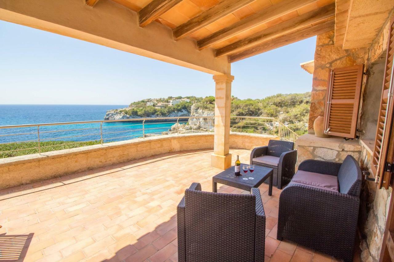 Beautiful Private On The Sea