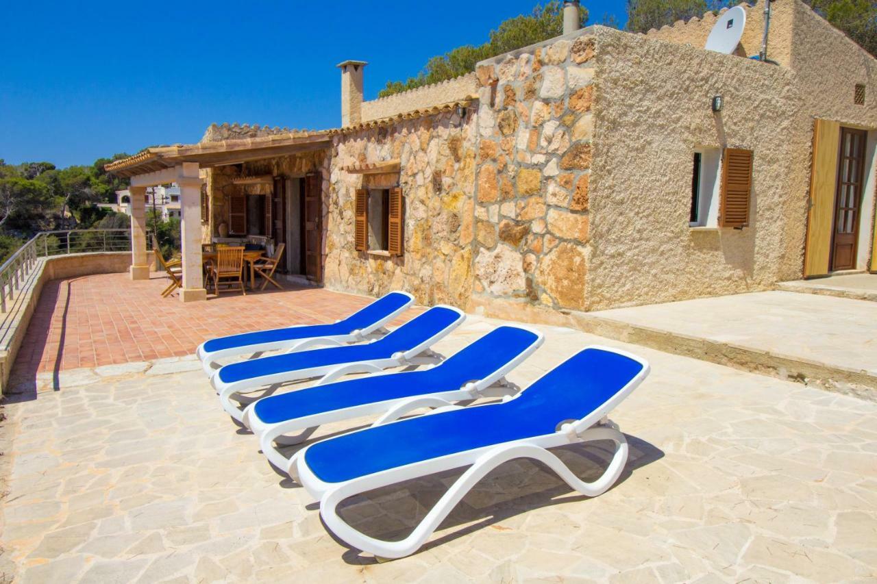 Beautiful Private On The Sea Villa