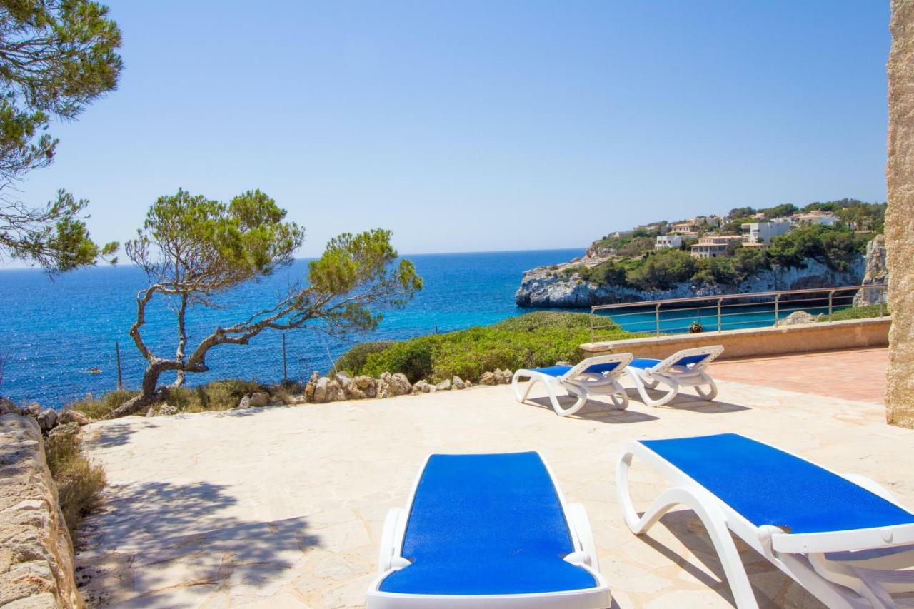 Beautiful Private On The Sea Villa
