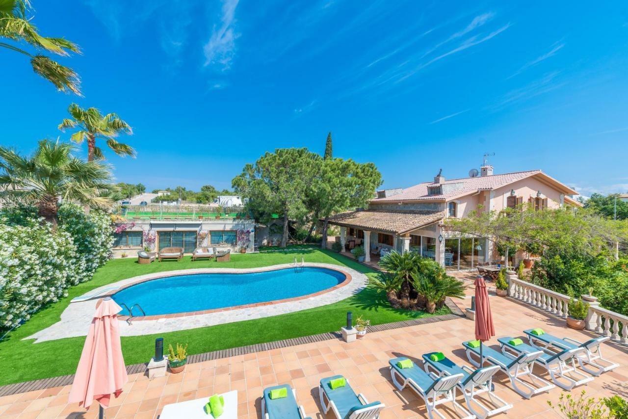 Marjals Villa *