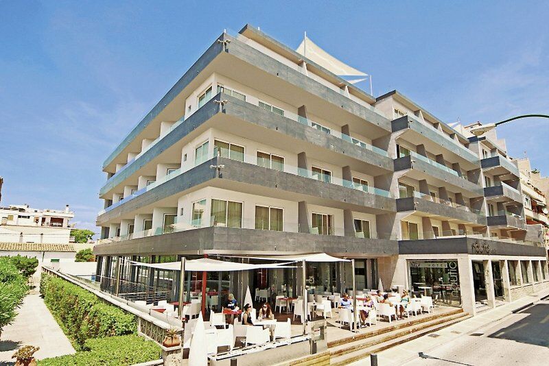 Nautic & Hotel 4*