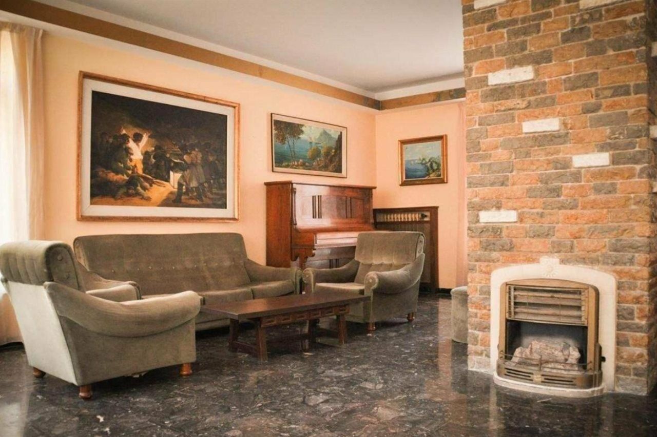 Iris - Only Adults Hotel