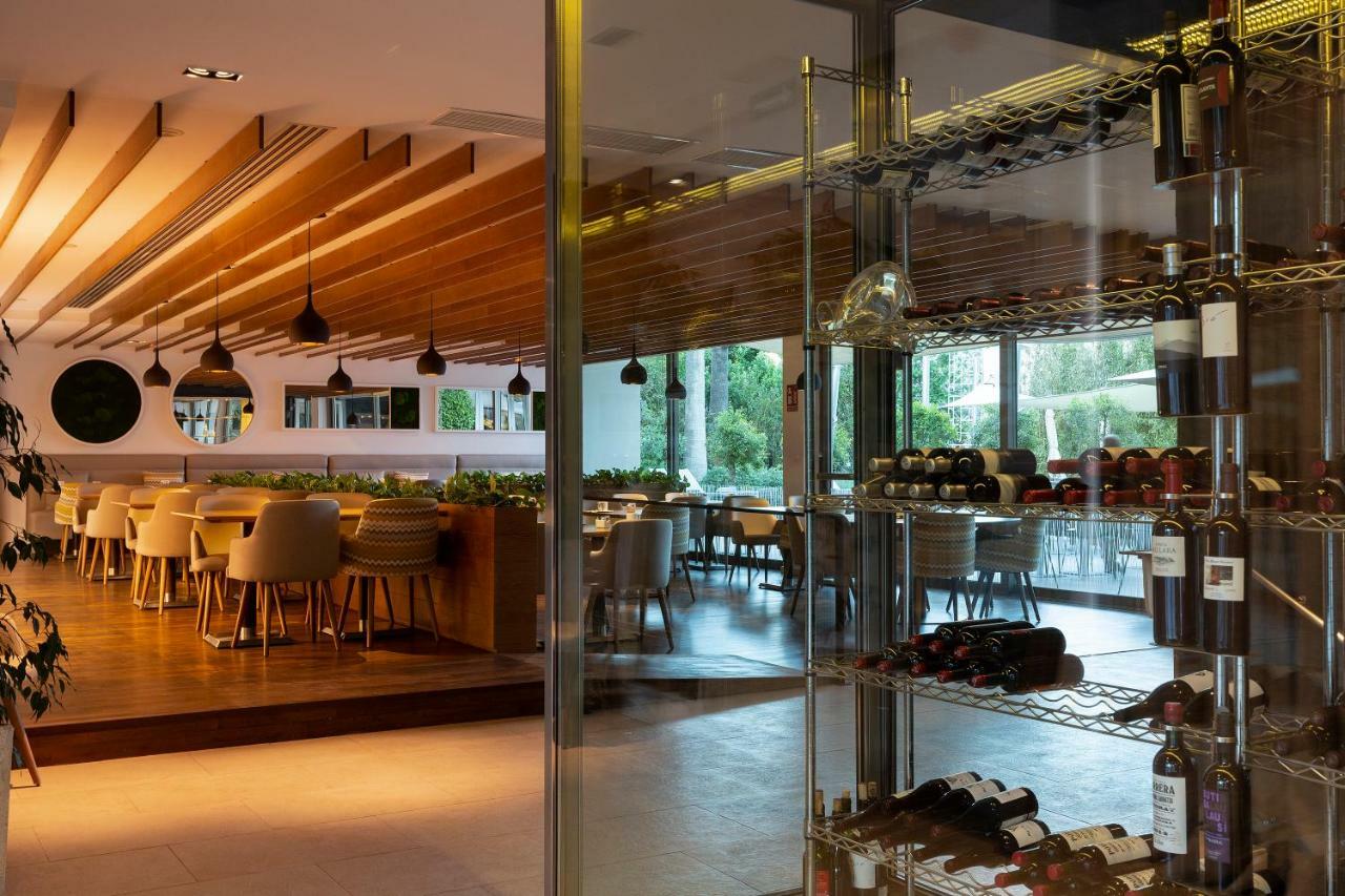 Hotel Aimia 4*