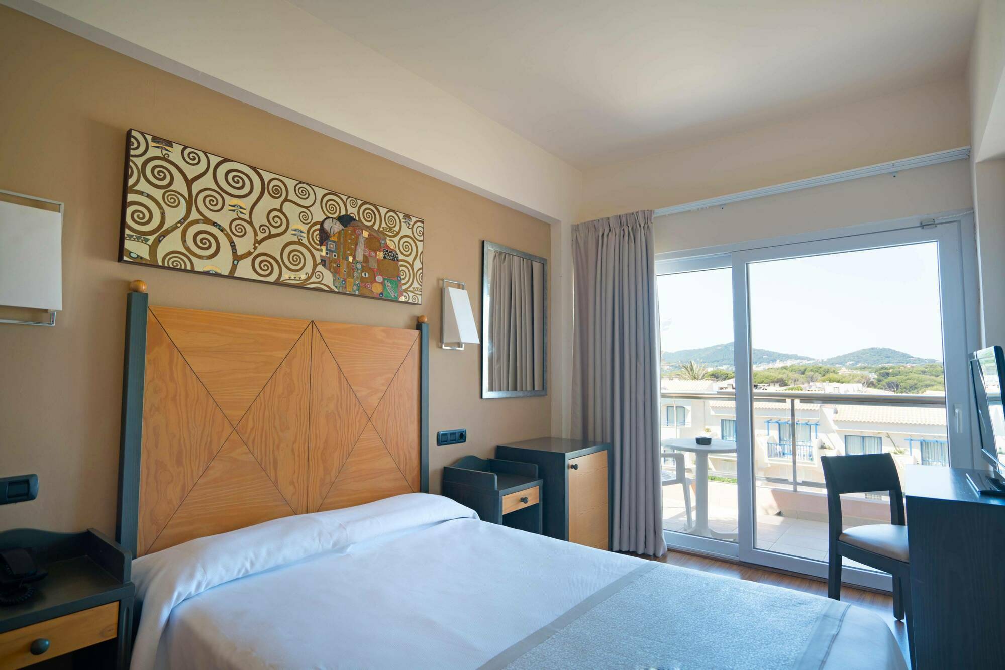Thb Cala Lliteras Hotel 4*