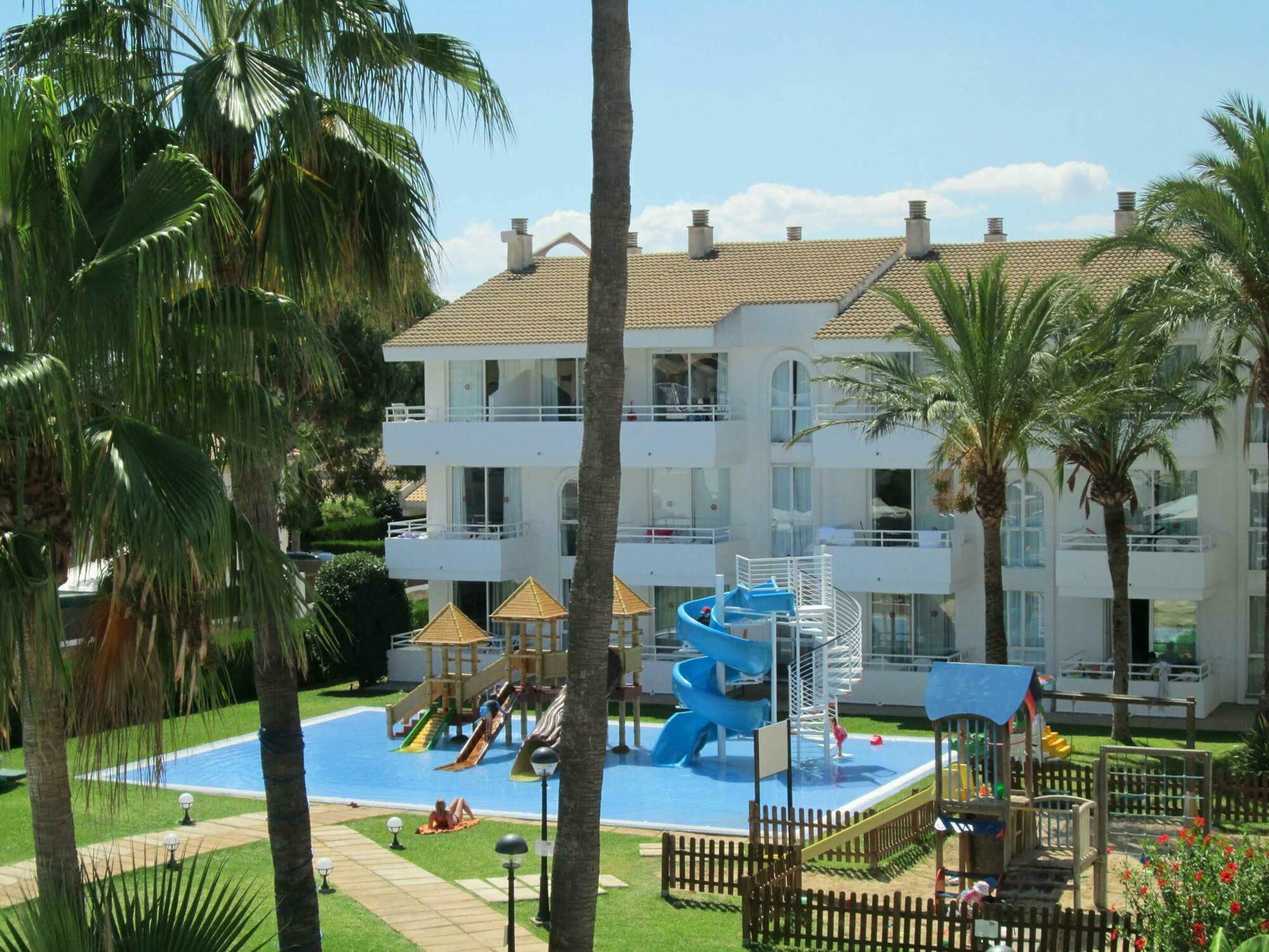 Hoposa & Villaconcha Apartahotel
