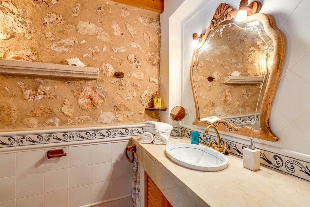 Puri Villa Costitx (Mallorca)