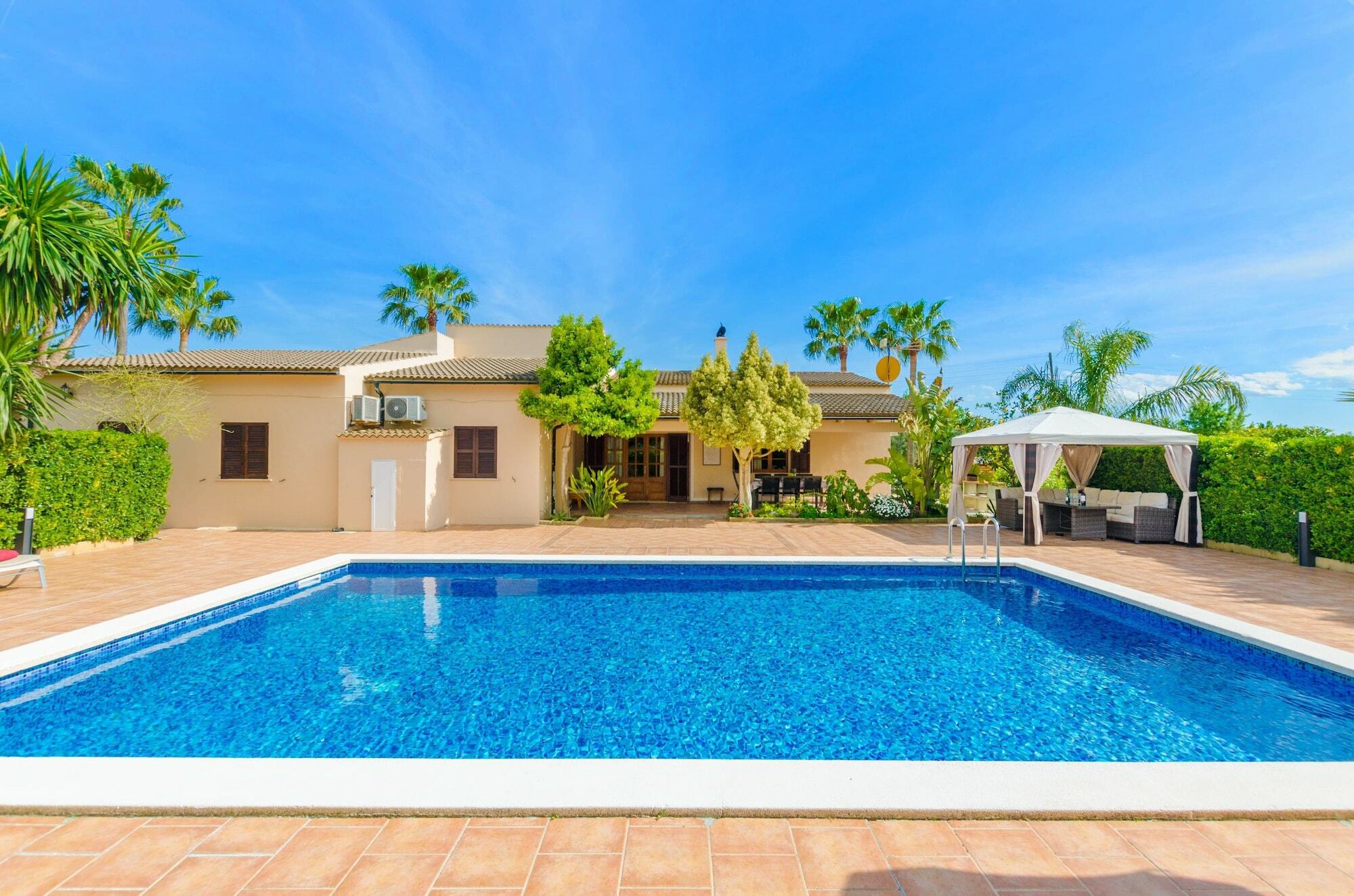 Es Pascolet Holiday home *