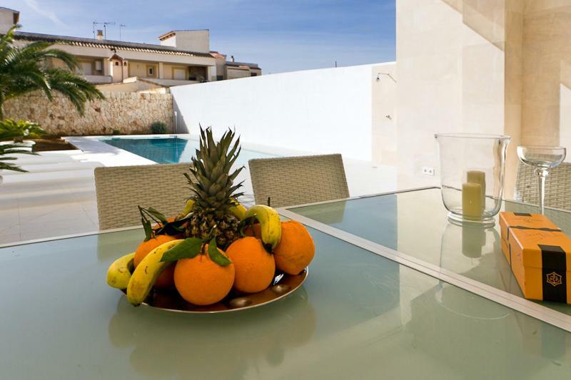 Marieta Bajos * Colonia de Sant Jordi