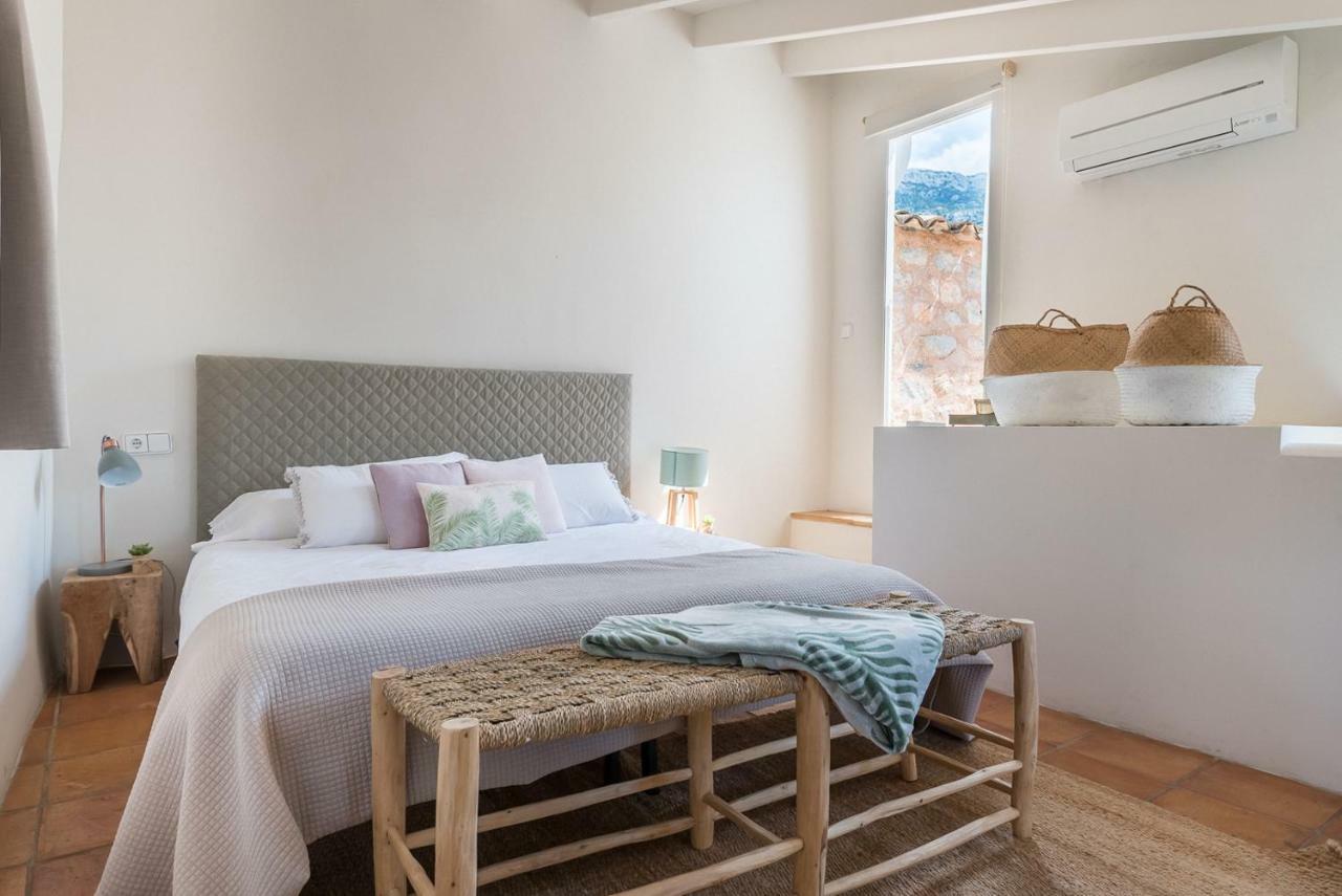 Ca Sa Padrina Holiday home *