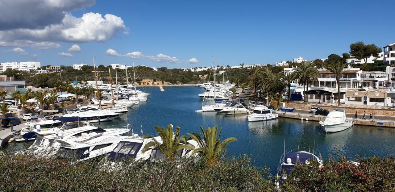 Marina Calador Harbourview: Seaside Oasis With Pool And Garden Apartment *