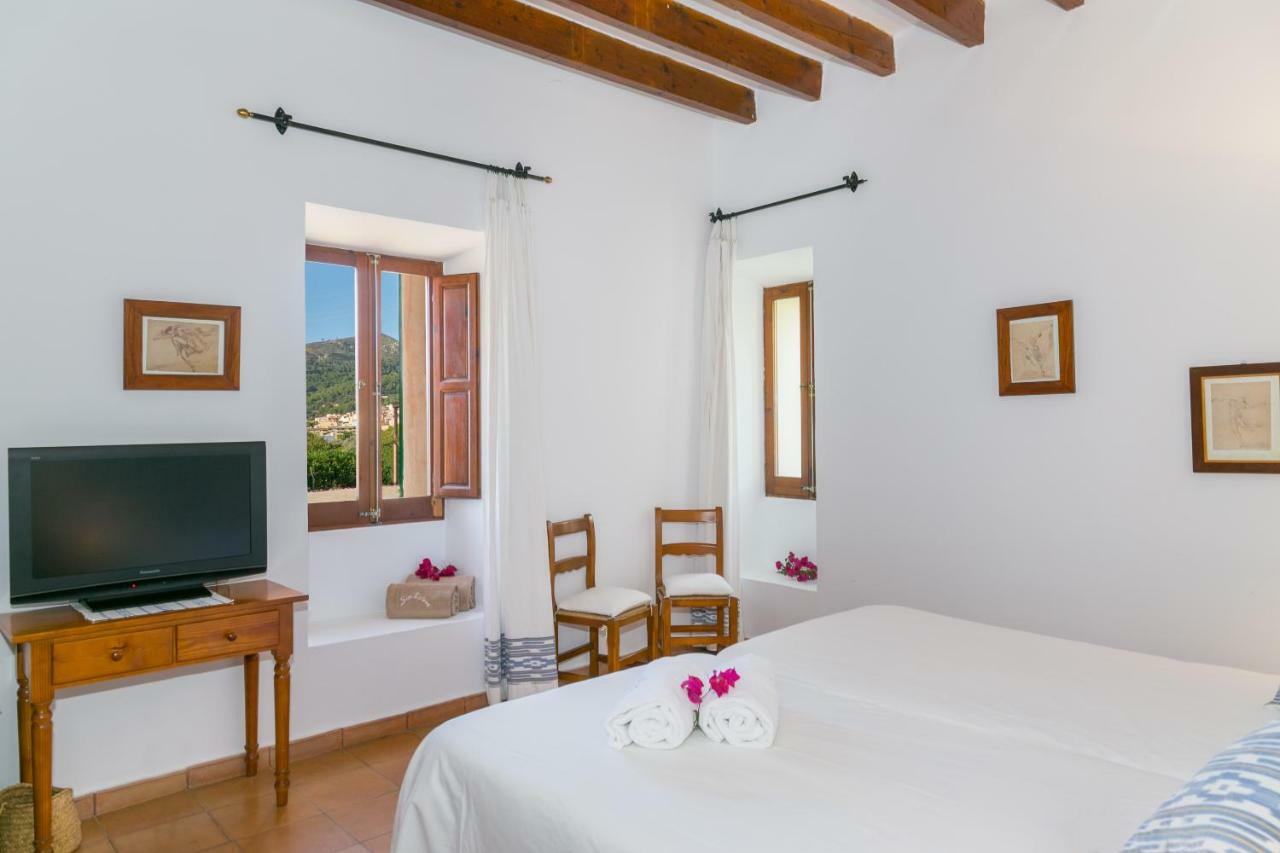 Historic House In Mallorca Up To 12 Guests Andratx (Andrach)