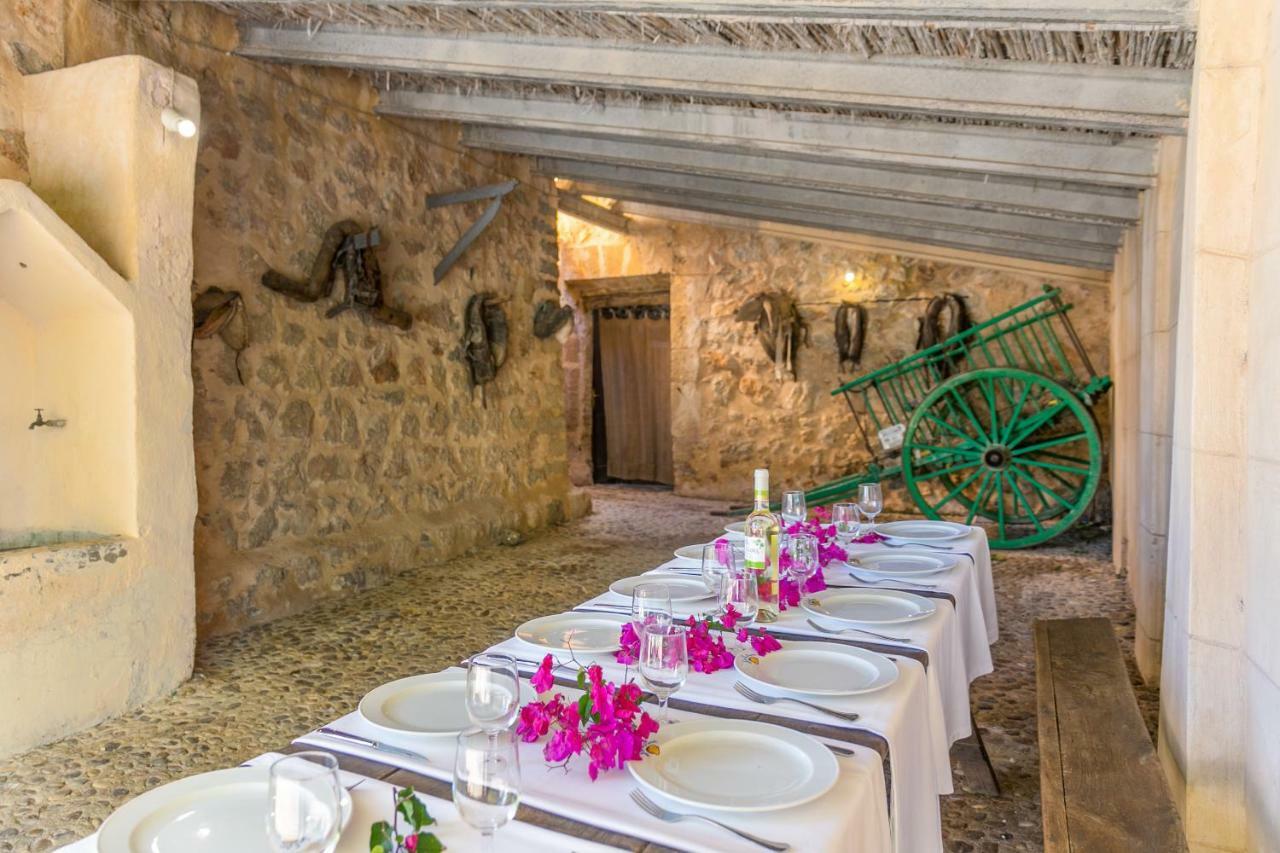 Historic House In Mallorca Up To 12 Guests
