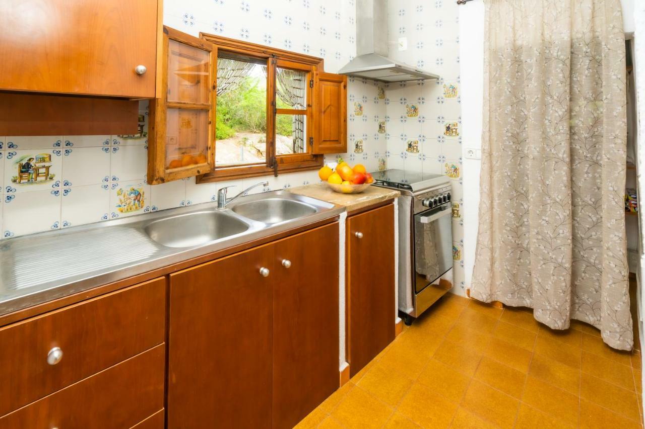Can Company Country house Campanet